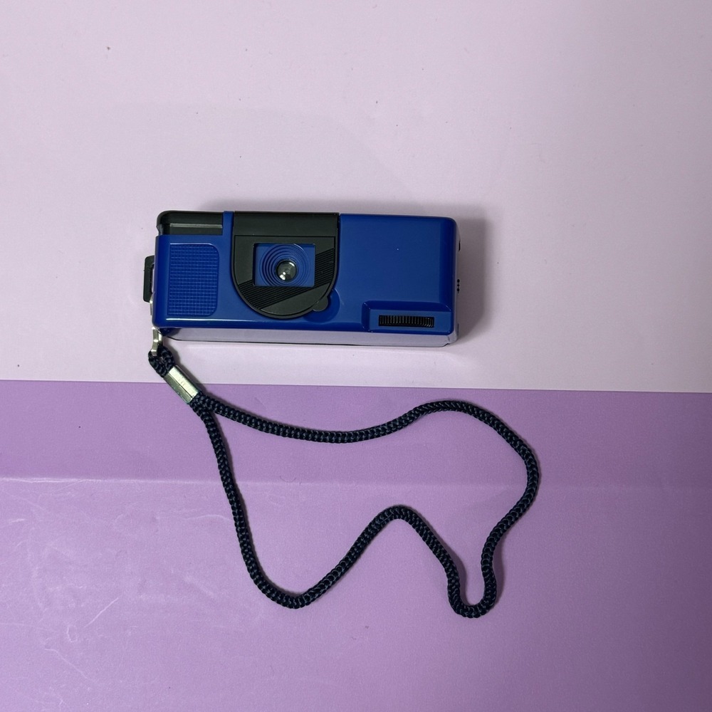 Sakar Mini Shot 110 Film Camera Blue Focus Free Vintage New In Box Blue Camera